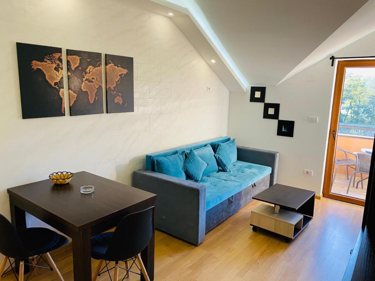Apartmani Borova 2 เวลิโก กราดิชเต ภายนอก รูปภาพ