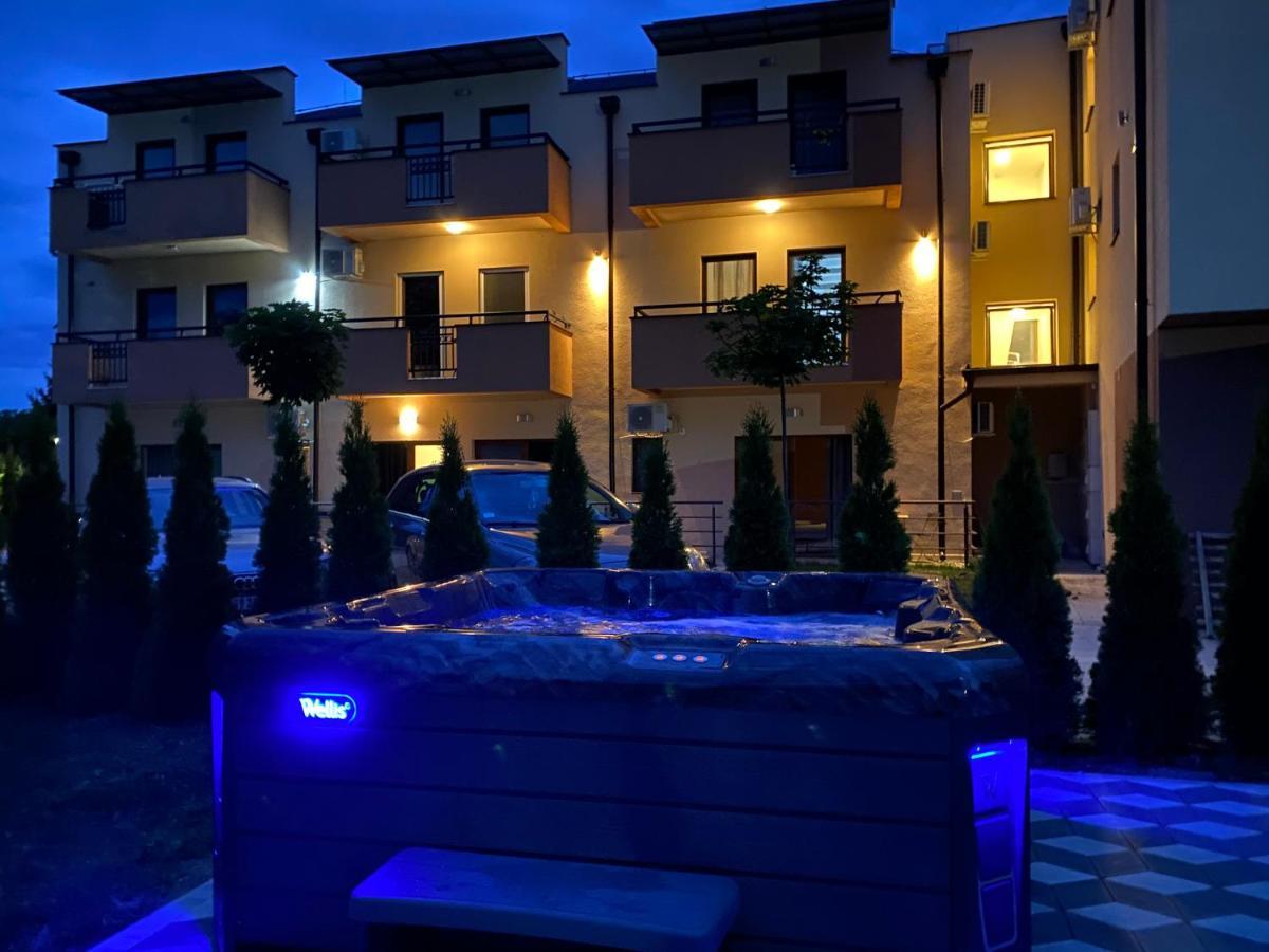 Apartmani Borova 2 เวลิโก กราดิชเต ภายนอก รูปภาพ
