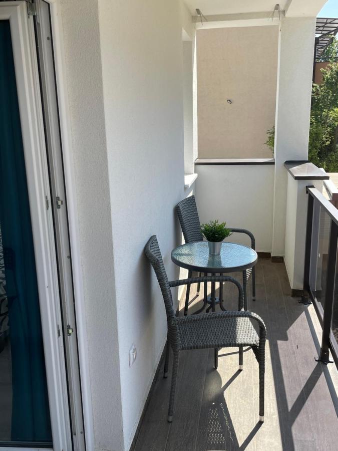 Apartmani Borova 2 เวลิโก กราดิชเต ภายนอก รูปภาพ
